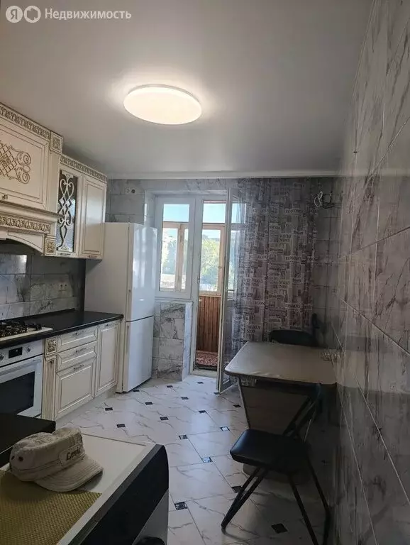 3-комнатная квартира: Симферополь, улица Тренёва, 8 (74 м) - Фото 2