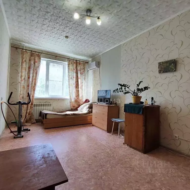 1-к кв. Волгоградская область, Волгоград ул. Малиновского, 4 (37.8 м) - Фото 0