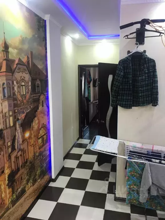 2-к кв. Саха (Якутия), Якутск ул. Дзержинского, 61 (44.0 м) - Фото 0