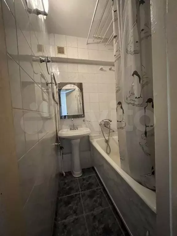 2-к. квартира, 44 м, 5/5 эт. - Фото 0