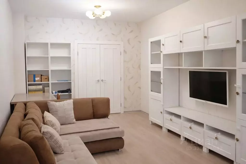 2-к кв. Свердловская область, Екатеринбург ул. Совхозная, 2 (61.0 м) - Фото 2