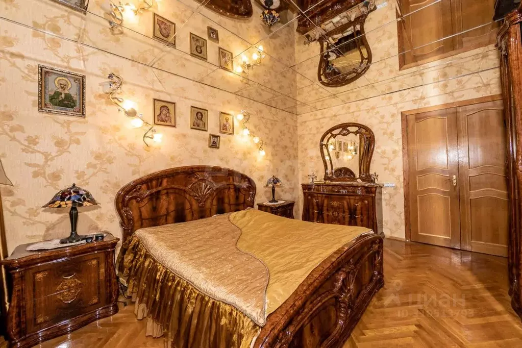 3-к кв. Вологодская область, Череповец Любецкая ул., 43 (64.8 м) - Фото 0
