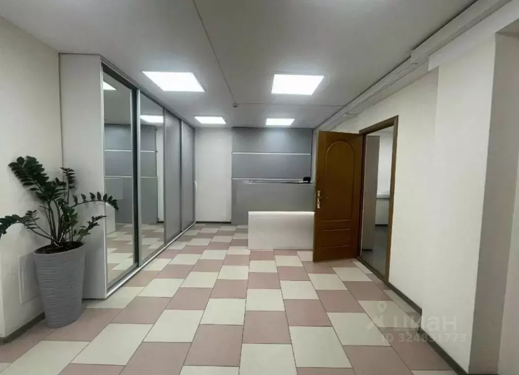 Офис в Башкортостан, Уфа ул. Цюрупы, 40 (236 м) - Фото 1