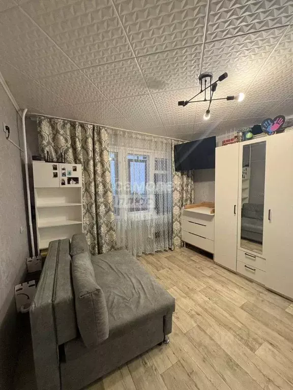 Комната Челябинская область, Челябинск Салютная ул., 23А/1 (12.8 м) - Фото 1