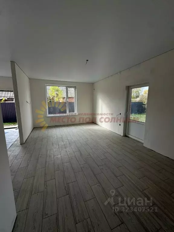 Дом в Краснодарский край, Ейское городское поселение, пос. ... - Фото 1