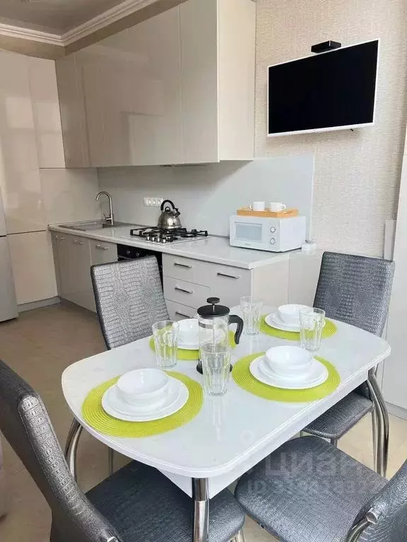 1-к кв. Краснодарский край, Геленджик Туристическая ул., 3Д (40.0 м) - Фото 1