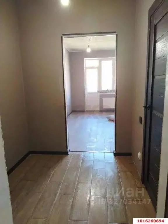 Студия Краснодарский край, Краснодар ул. Летчика Позднякова (24.2 м) - Фото 1