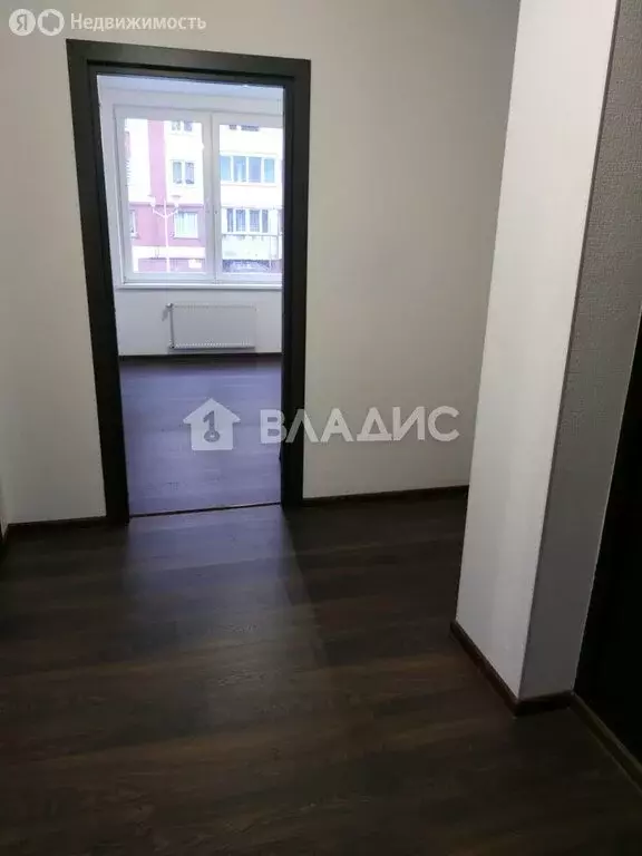 2-комнатная квартира: Калининград, улица Олега Кошевого, 30 (60 м) - Фото 0
