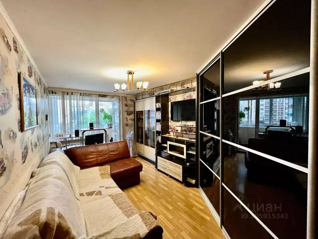 3-к кв. Самарская область, Самара Ново-Садовая ул., 321 (77.9 м) - Фото 1