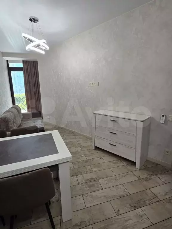 2-к. квартира, 58 м, 1/3 эт. - Фото 1