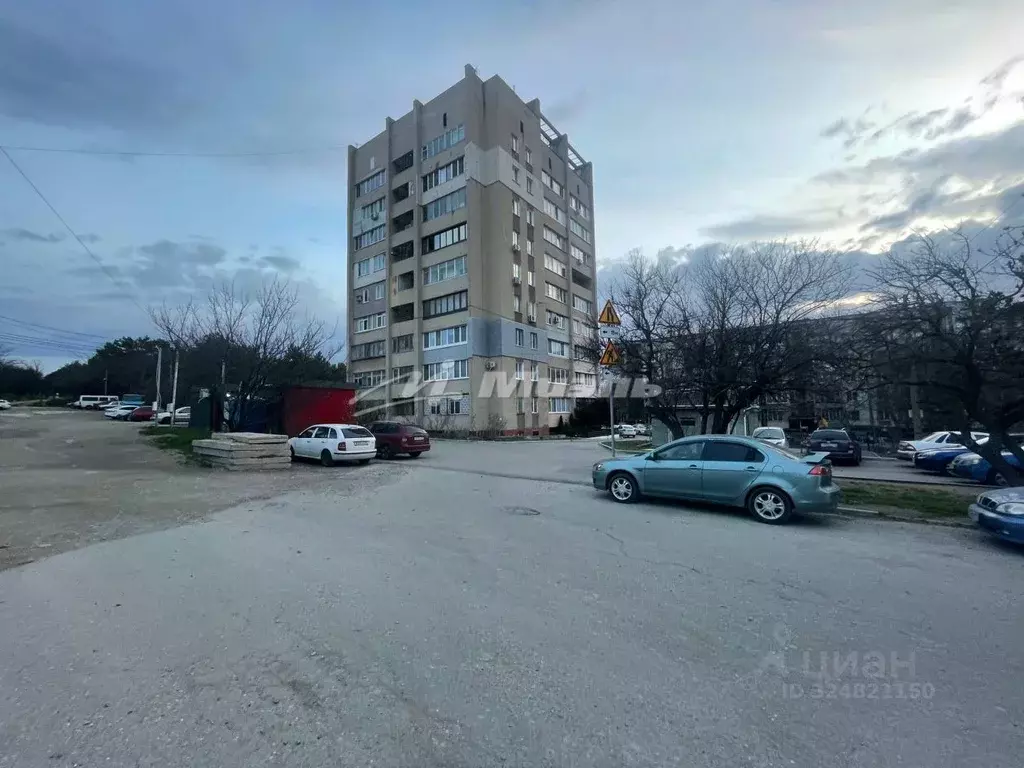 2-к кв. Крым, Симферополь ул. 51-й Армии, 111 (48.0 м) - Фото 1