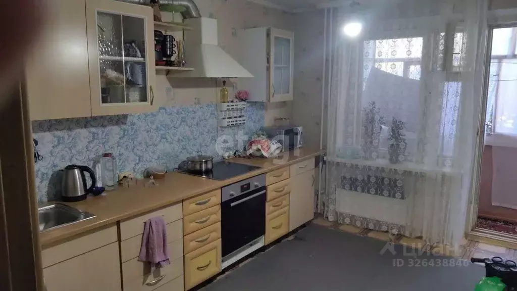 3-к кв. Тюменская область, Тюмень ул. 30 лет Победы, 14/1 (93.2 м) - Фото 1