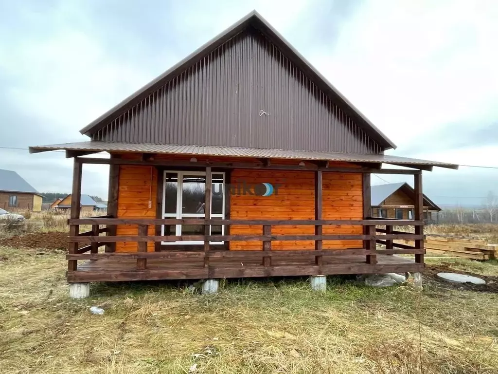 Дом в Башкортостан, Иглинский район, Чуваш-Кубовский сельсовет, ... - Фото 1