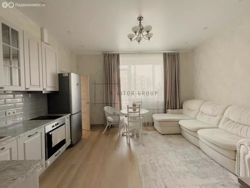 3-комнатная квартира: Краснообск, 7-й микрорайон, 21 (60.4 м) - Фото 0
