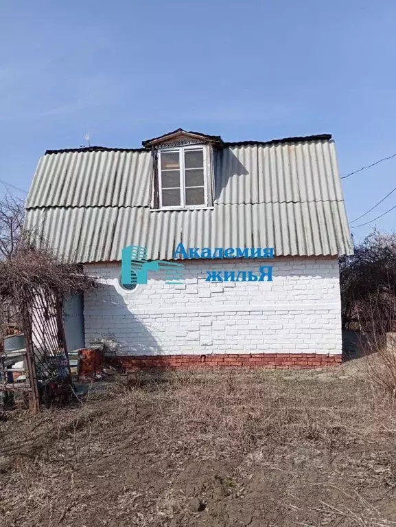 Дом в Саратовская область, Балаковский район, Натальинское ... - Фото 1