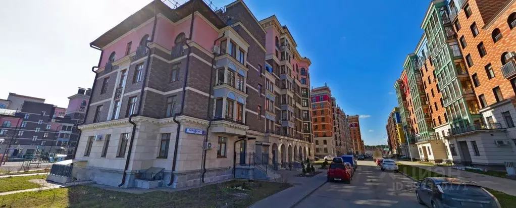 3-к кв. Московская область, Красногорск Опалиха мкр, ул. Пришвина, 13 ... - Фото 1