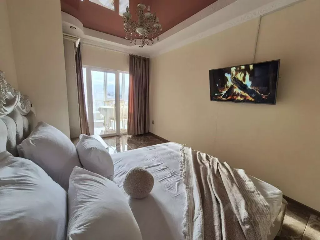 2-к кв. Кабардино-Балкария, Нальчик ул. Затишье, 5 (70.0 м) - Фото 1