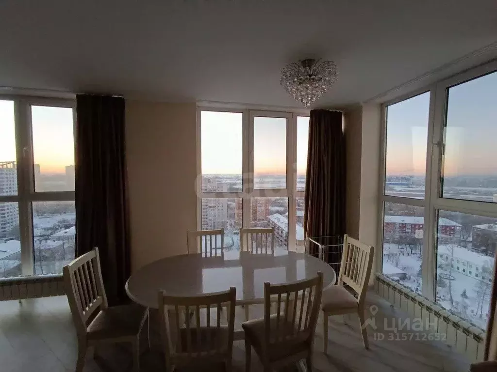 4-к кв. Татарстан, Казань ул. Сибирский Тракт, 13 (120.0 м) - Фото 0