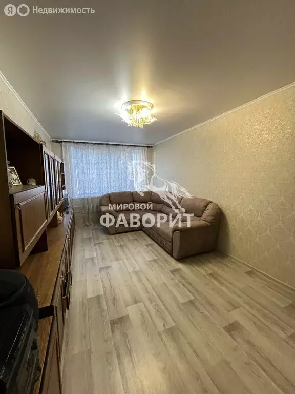 3-комнатная квартира: Орск, микрорайон Новый город, улица Маршала ... - Фото 2