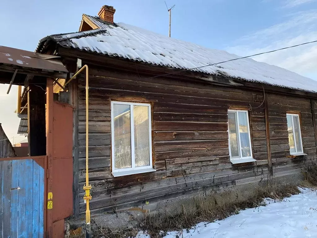 Дом в Свердловская область, Первоуральск муниципальный округ, пос. ... - Фото 0