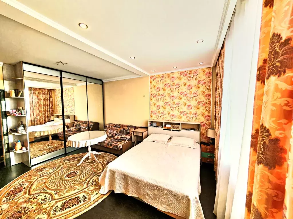 1-к кв. Курская область, Курск ул. Павлуновского, 48А (51.0 м) - Фото 2