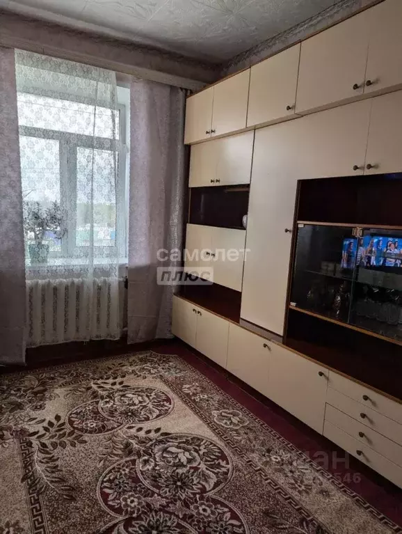 2-к кв. Свердловская область, Артемовский муниципальный округ, пос. ... - Фото 1