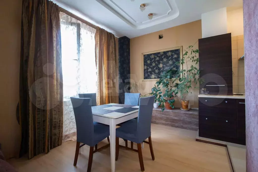 3-к. квартира, 98 м, 2/4 эт. - Фото 0