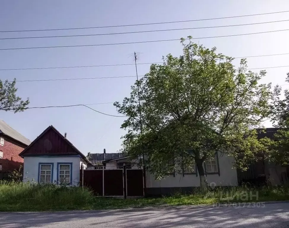 Участок в Ростовская область, Красный Сулин ул. Розы Люксембург (6.0 ... - Фото 2