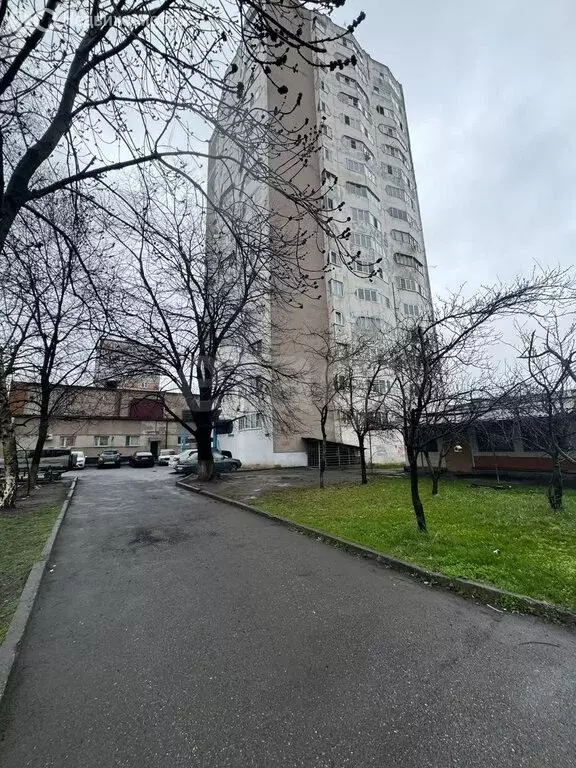 2-комнатная квартира: Владикавказ, улица Цоколаева, 12 (52 м) - Фото 1