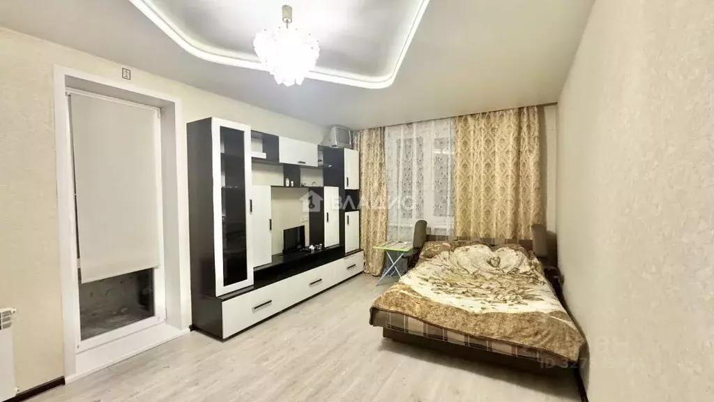 1-к кв. Пензенская область, Пенза Российская ул., 31 (35.3 м) - Фото 0