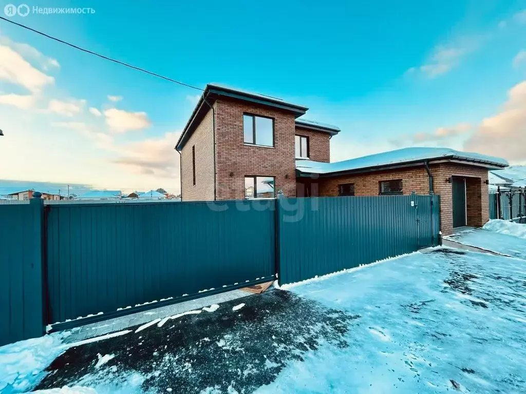 Дом в Тюмень, улица Дмитрия Коротчаева (170 м) - Фото 2