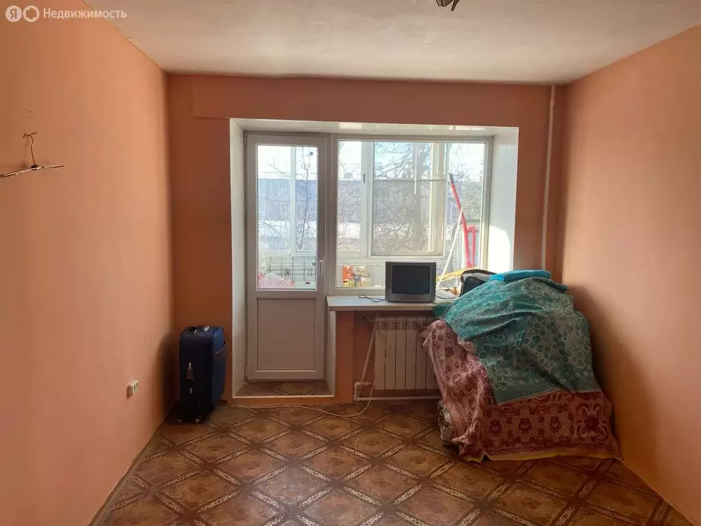 2-комнатная квартира: Октябрьский, улица Гончарова, 4 (43.2 м) - Фото 0
