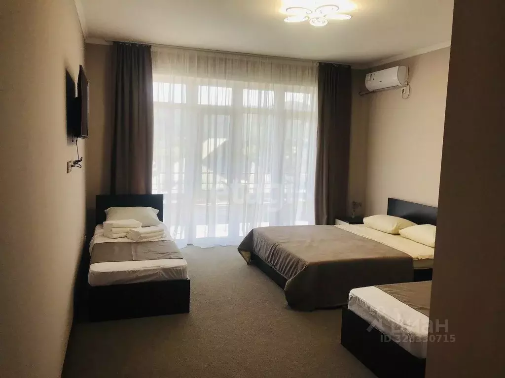 Дом в Крым, Судак муниципальный округ, с. Морское ул. Идрисова (362 м) - Фото 1