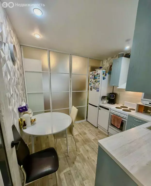 1-комнатная квартира: Иркутск, улица Летописца Нита Романова, 27 (38 ... - Фото 1