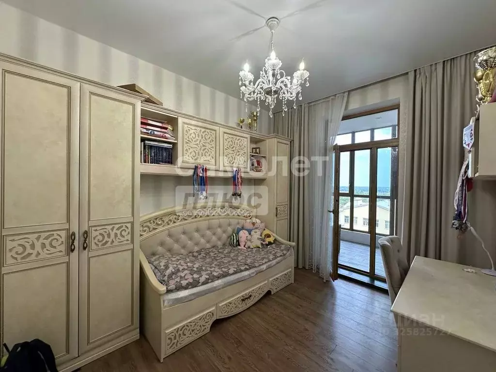 2-к кв. Волгоградская область, Волгоград Бакинская ул., 2 (80.0 м) - Фото 1