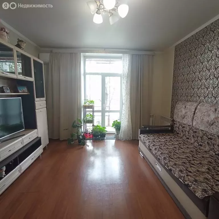 2-комнатная квартира: Магнитогорск, Гражданская улица, 70 (46.7 м) - Фото 1