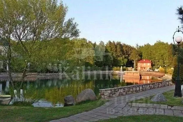 Участок в Московская область, Одинцовский городской округ, д. ... - Фото 1