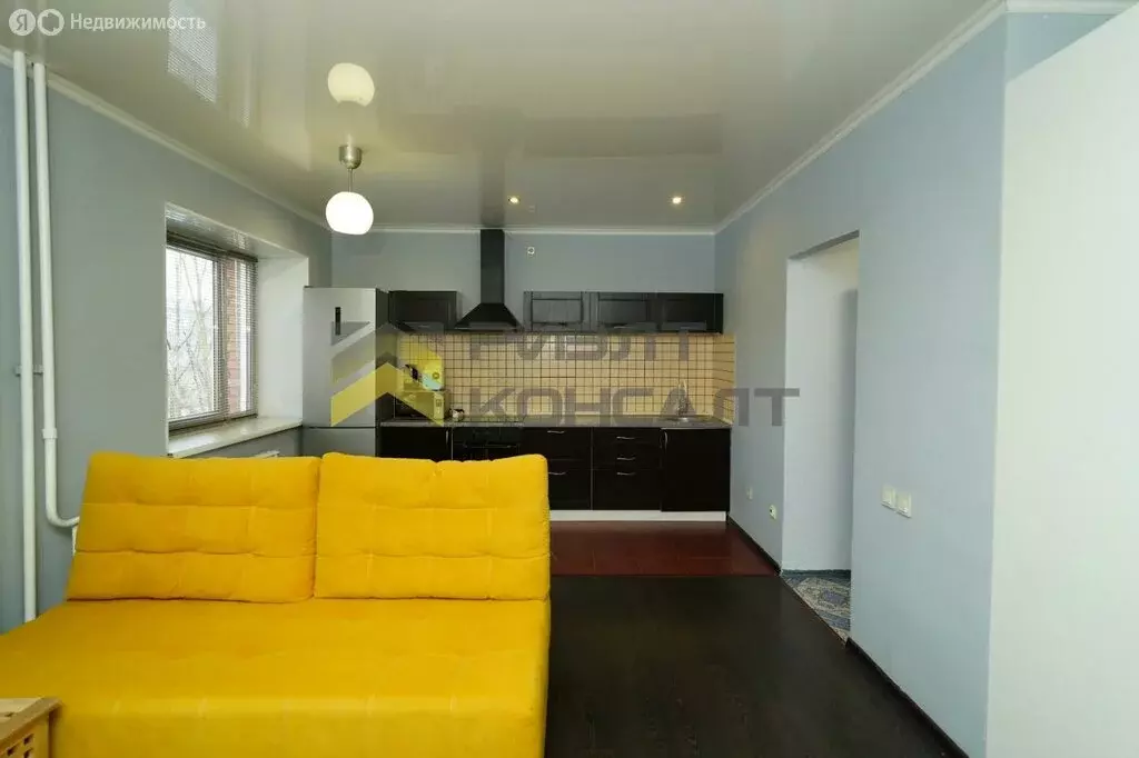 1-комнатная квартира: Омск, улица Дианова, 9к1 (38 м) - Фото 1