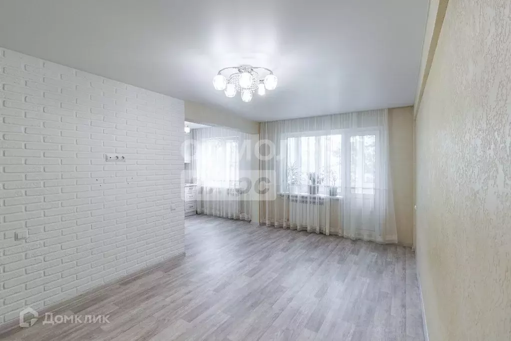 Продаётся 3-к квартира, 59.6 м - Фото 1