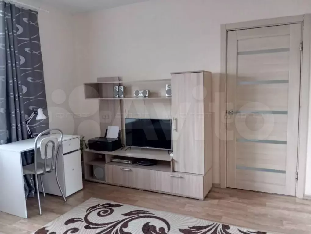 1-к. квартира, 35 м, 1/3 эт. - Фото 0