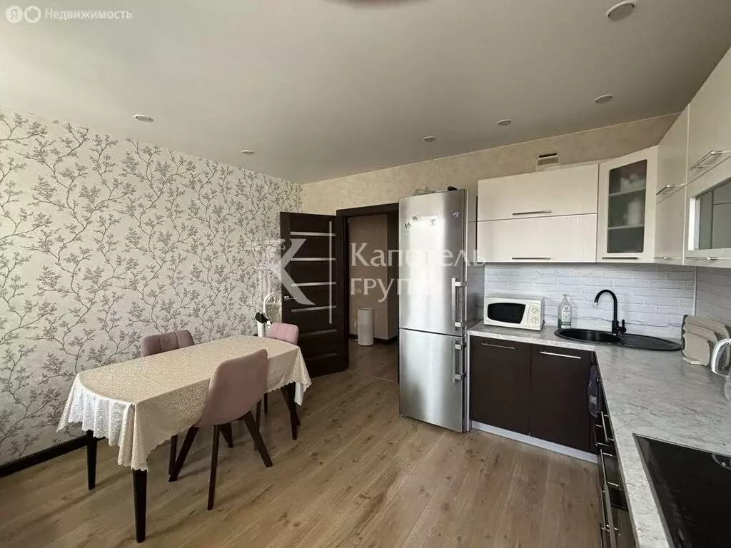 2-комнатная квартира: Тюмень, Тихий проезд, 6 (64.4 м) - Фото 1