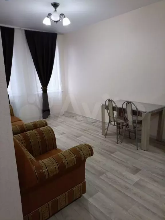 2-к. квартира, 40 м, 4/16 эт. - Фото 1