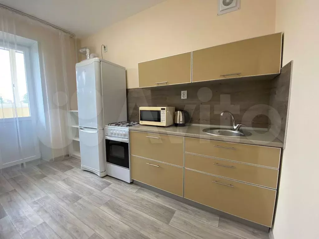 1-к. квартира, 40 м, 4/5 эт. - Фото 1