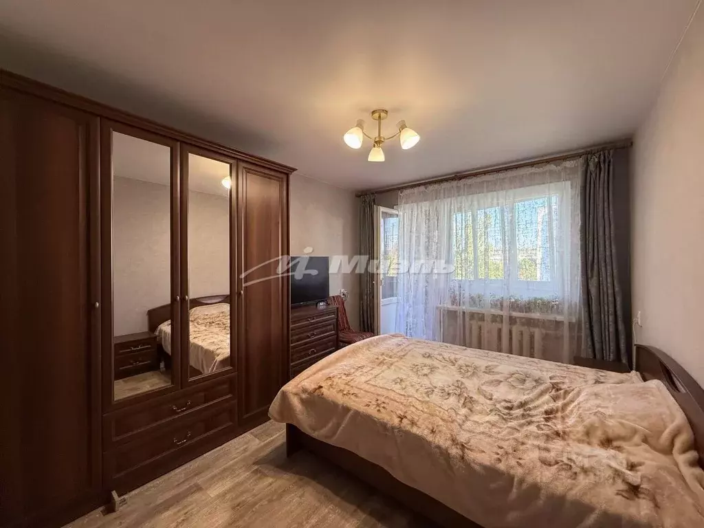 3-к кв. Крым, Симферополь ул. 60 лет Октября, 28/80 (59.5 м) - Фото 0