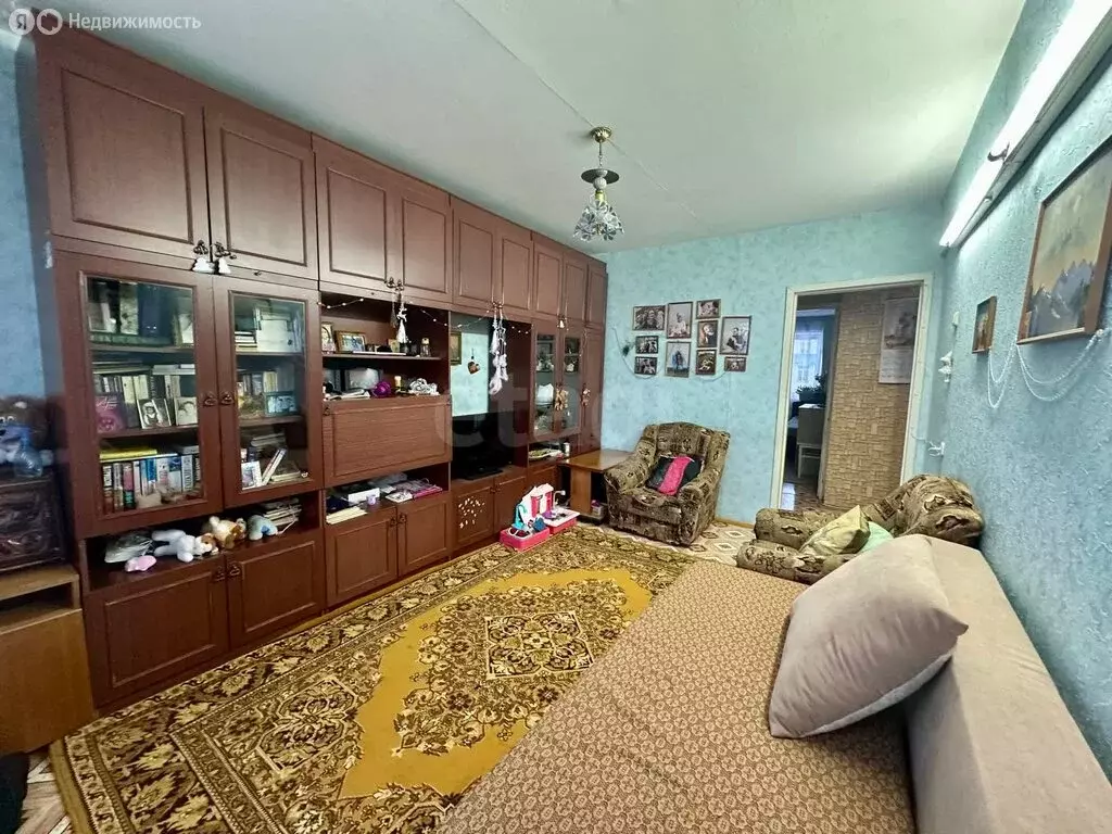 2-комнатная квартира: Ачинск, улица Калинина, 9 (44.9 м) - Фото 2