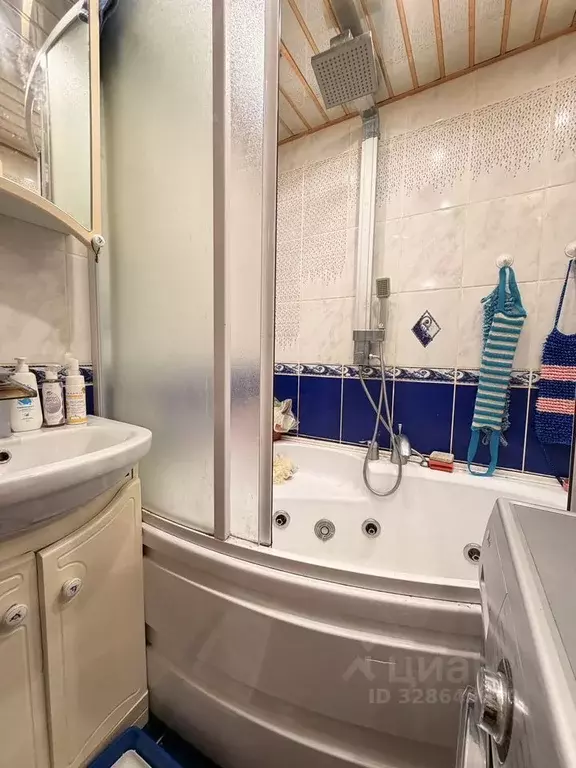 2-к кв. Ленинградская область, Волхов Воронежская ул., 9а (58.0 м) - Фото 2