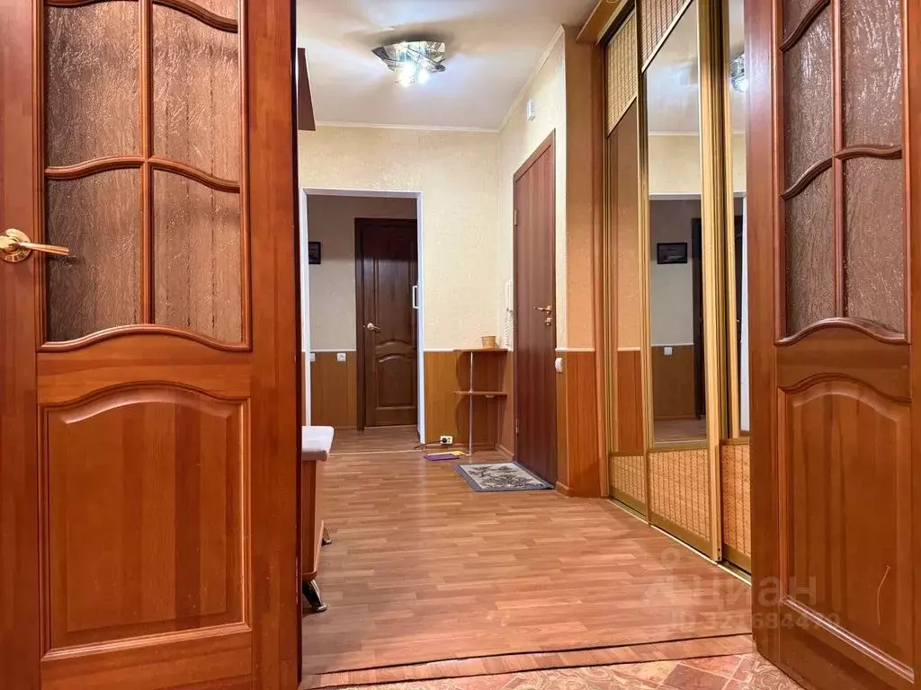 2-к кв. Смоленская область, Смоленск ул. Петра Алексеева, 15/70 (54.0 ... - Фото 1