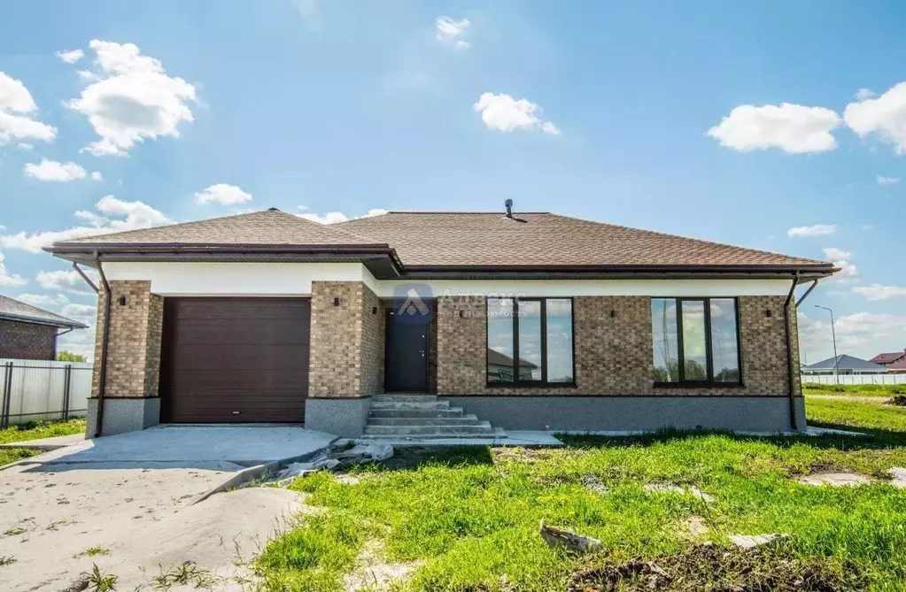 Дом в Тюменская область, Тюменский муниципальный округ, Онегин кп  ... - Фото 1