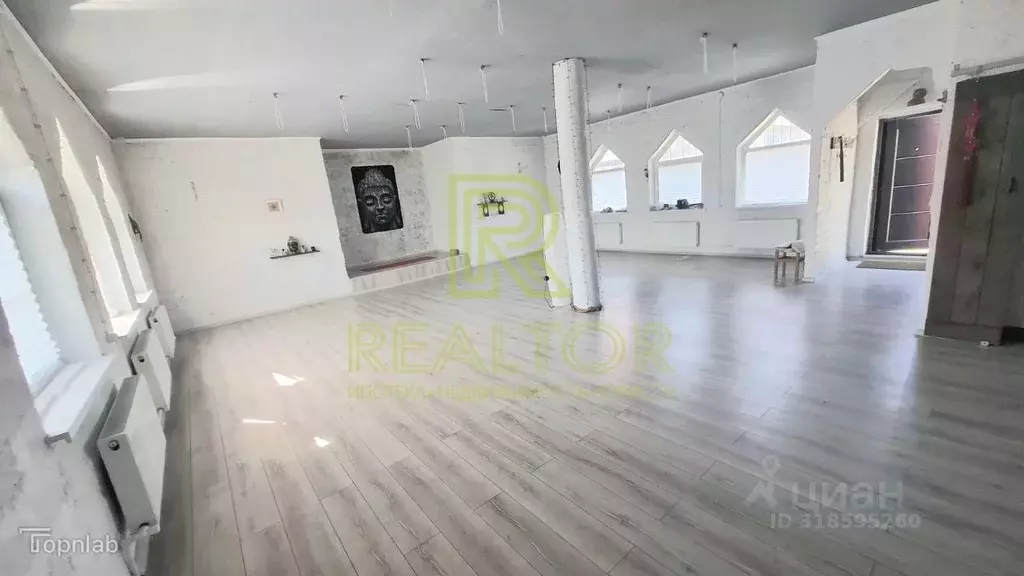 Помещение свободного назначения в Ростовская область, Красный Сулин ... - Фото 1