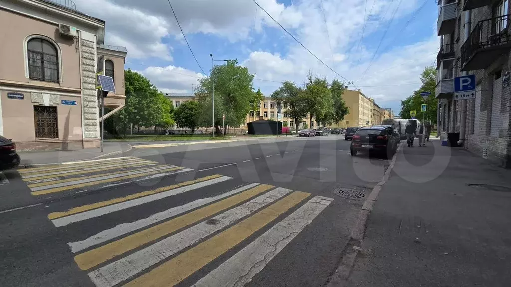 Комната 22 м в 2-к., 5/5 эт. - Фото 1
